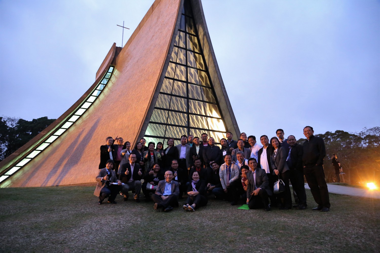 Taking a photo in front of the Tunghai Church