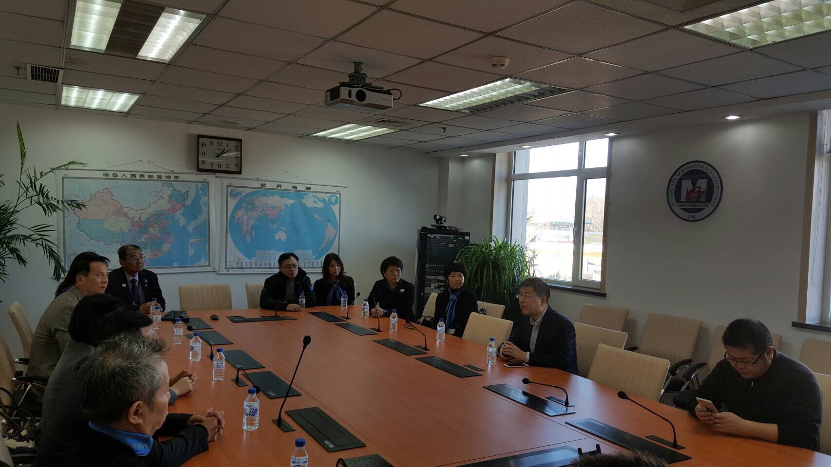EMBA went to Dalian University of Technology for teaching for the second time